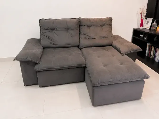 Sofá retrátil reclinável 