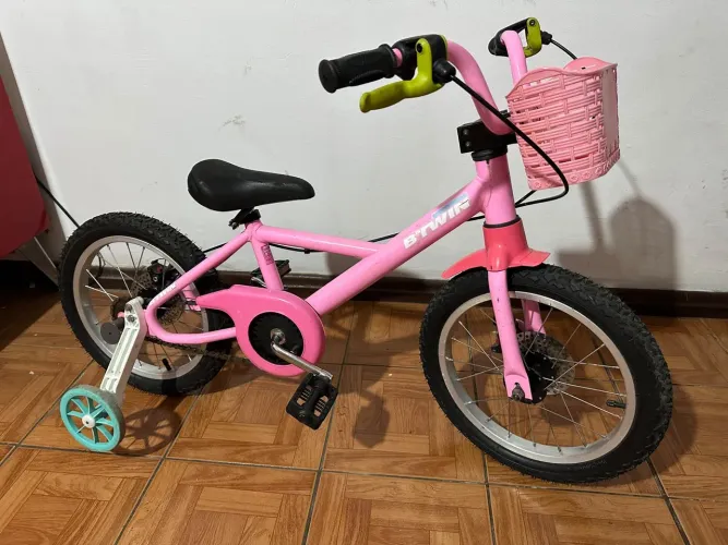 Bicicleta aro 16 btwin freios a disco
