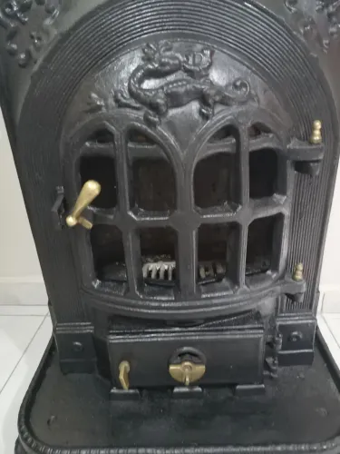 LAREIRA OU SALAMANDRA 