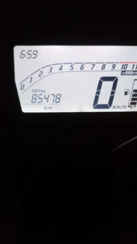 Vendo xre  190 conservada  único dono valor  15,000