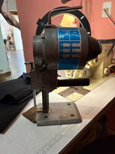 Máquina de corte tecido industrial