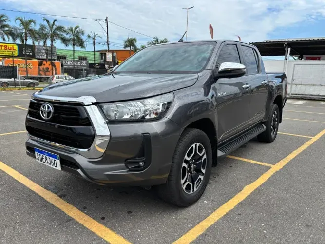 Toyota Hilux CD SRV 4X4 2.8 TDI Diesel Aut. 2022