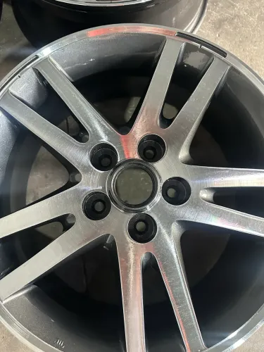 Rodas 17 i30 serve em