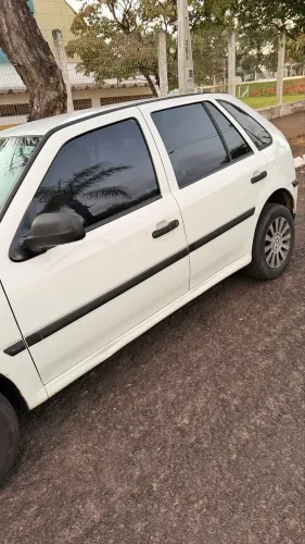 Volkswagen Gol Geração III Plus 1.6 MI 8V Total Flex Mec. 4P 2004