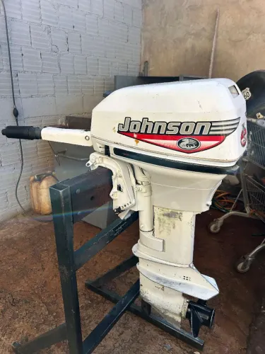 Vendo Motor de popa 