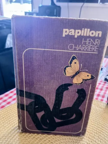 PAPILLON