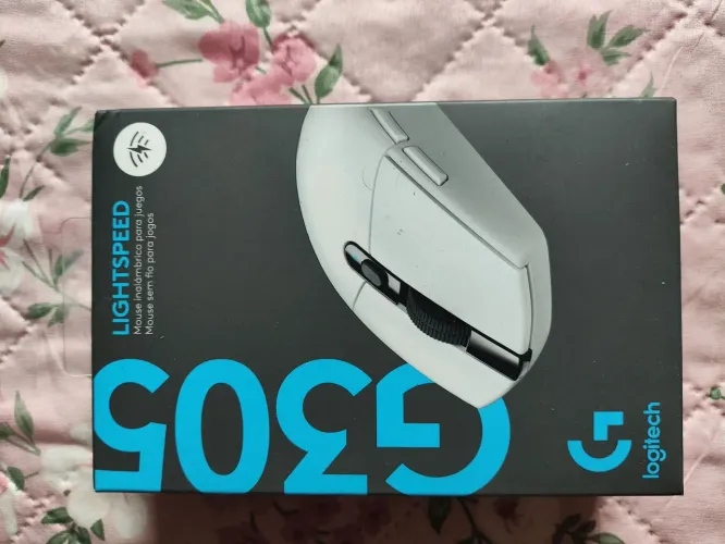 Mouse Gamer Logitech G305 Lightspeed Branco | Sensor HERO | Na Caixa