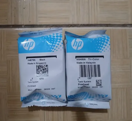 Cabeça de impressão Hp M0H050A COLOR E X4E75A PRETO