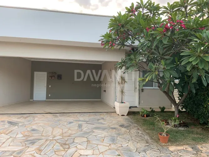 Casa à venda no Condomínio Le Village em Valinhos na Davanti Imóveis.