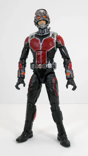 Homem-Formiga Marvel Legends Hasbro Wave Ultron baf