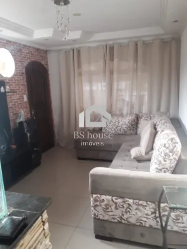 Casa à Venda na Vila Helena com 3 Dormitórios e Hidromassagem 187m²