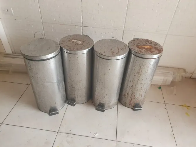 4 Lixeira inox 30L valor das 4