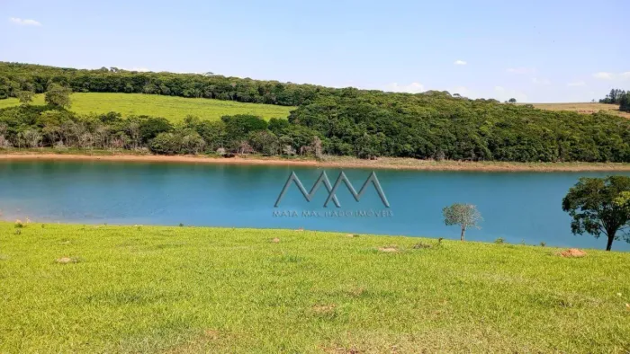 Lote à Venda no Guapé | 30.000 m²