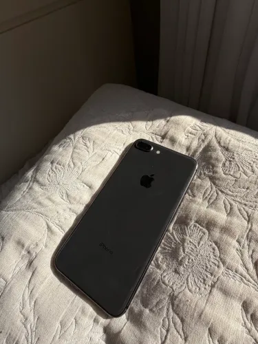iPhone 8 Plus 256gb preto