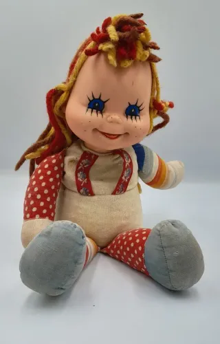 Boneca Emília anos 70 estrela