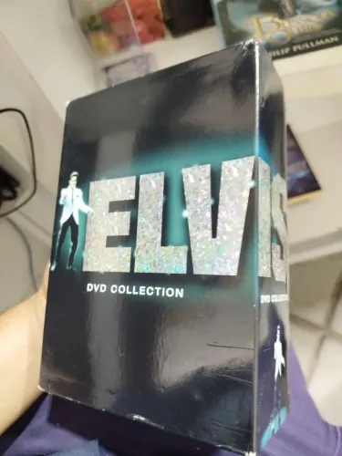 Boxs Elvis , Jornada nas Estrelas , Série Lost e Pavorati