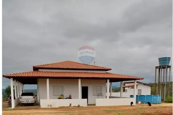 Oásis da Terra: Seu Paraíso Particular na Barragem de Anagé