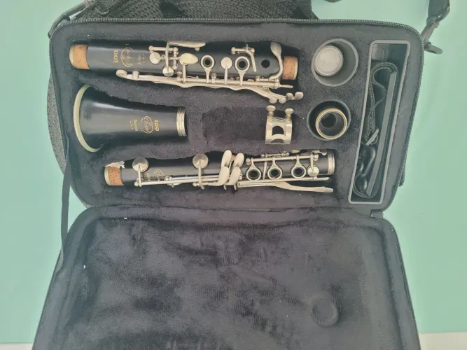 Clarinete Selmer Signet 100