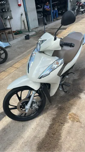 Honda biz 125 2024 único dono