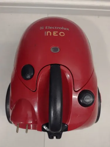 Aspirador de pó Electrolux NEO 1200W