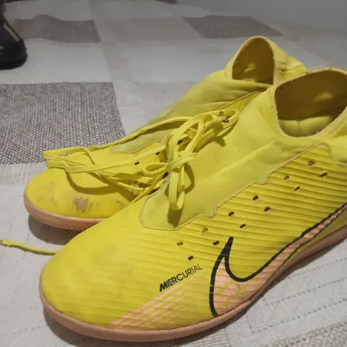 Chuteira Futsal Nike 43
