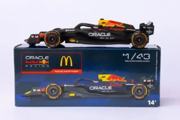 Miniatura Carro F1 Formula 1 Mcdonald's 1/43 Red Bull