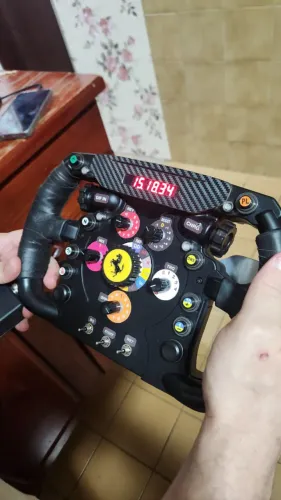 Volante Ferrari F1 Wheel Add-On (Com Caixa Original)