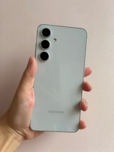 Samsung S24 FE 128gb muito novo!!
