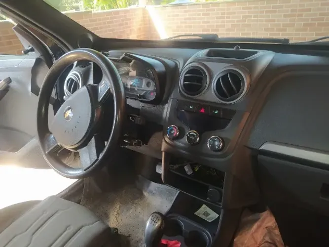 Chevrolet Montana LS 1.4 Econoflex 8V 2P 2013