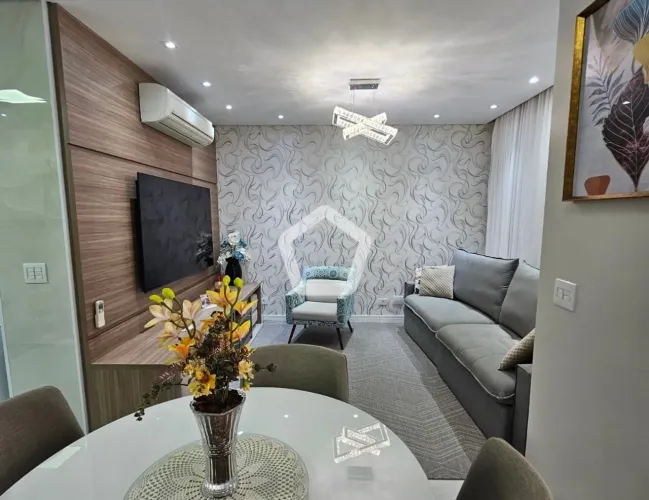 Casa em condomínio fechado de 3 quartos em Rua das Roseiras, Vila Lucia, São Paulo - 100m²