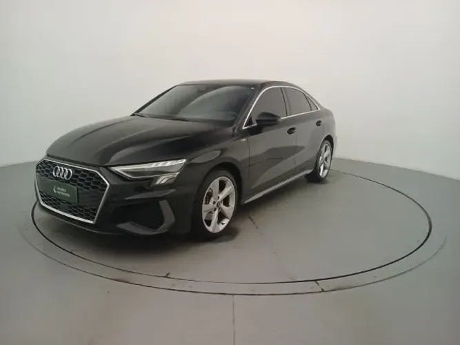 Audi A3 Sedan S-line 2.0 TFSI S-tronic 2024