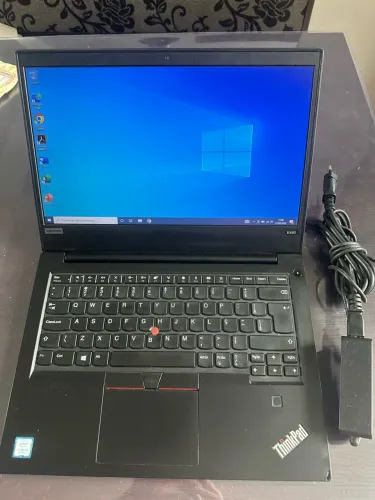 Notebook muito bom tudo funcionando