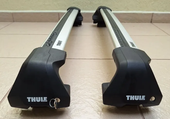 Rack De Teto Thule P/ Chevrolet Onix Hatchback 2020 Até 2023