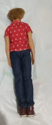 Boneco kem antigo (Mattel) cx B38