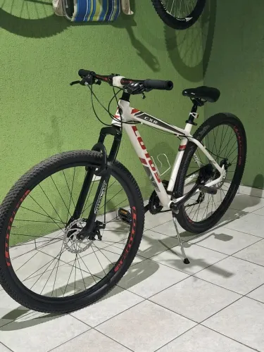 BIKE LOTUS CXR ARO 29