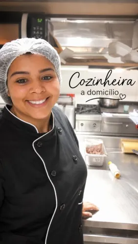 Cozinheira a domicílio