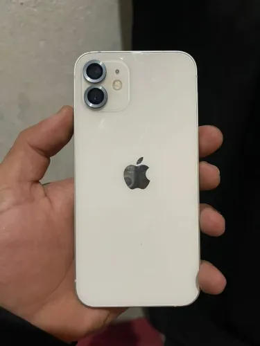 Vende-se iPhone 12