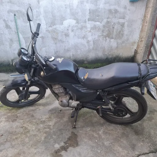 Vendo essa moto fan 125 ks 2010