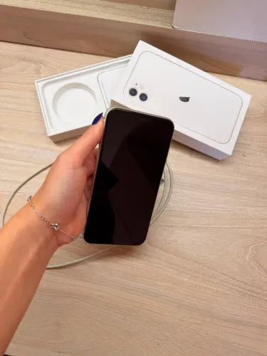 Iphone 11 branco 128gb