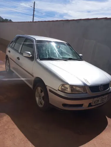 Volkswagen Gol Geração III 1.0 MI 8V Gasolina Mec. 4P 2001