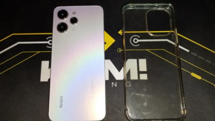 Xiaomi Redmi 12 256 GB em excelente estado