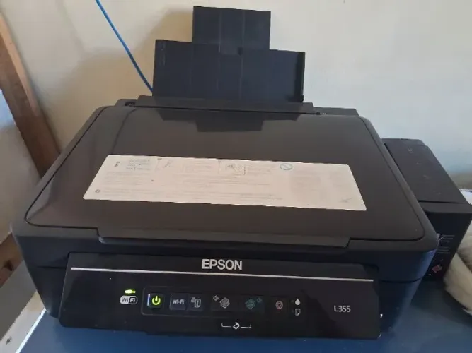 Vendo impressora Multifuncional Epson L355 tanque de tinta em bom estado