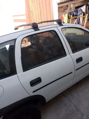 Chevrolet Corsa Super 1.0 MPFI / 2P E 4P 1997