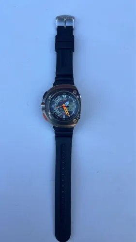 Relógio meia lua Citizen