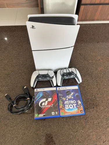 VENDO PLAYSTATION 5 SLIM - ESTADO DE NOVO