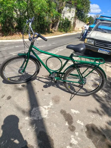 Bicicleta barra forte aro 26 Monark