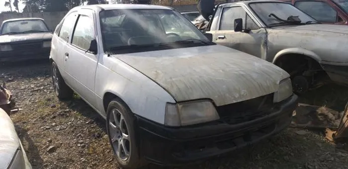Sucata peças kadett sucata
