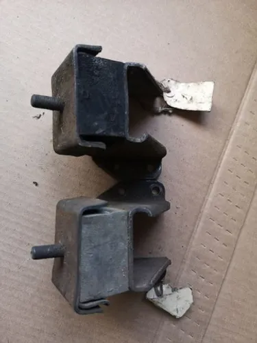 Suporte de Coxim do Motor Dodge Polara 1800 (Doginho)