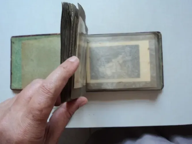 Antigo Álbum com fotografias Preto e branco(Item para colecionador, decoração temática)