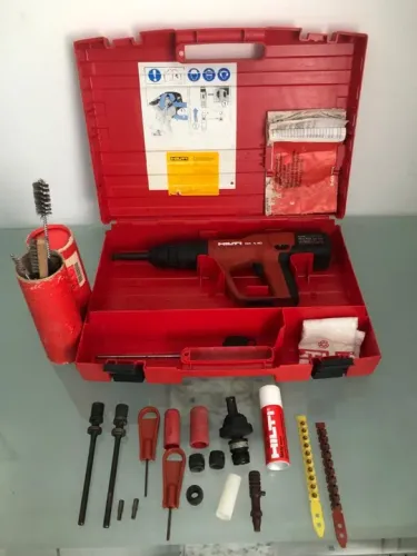 PISTOLA FINCA PINO HILTI DX A40